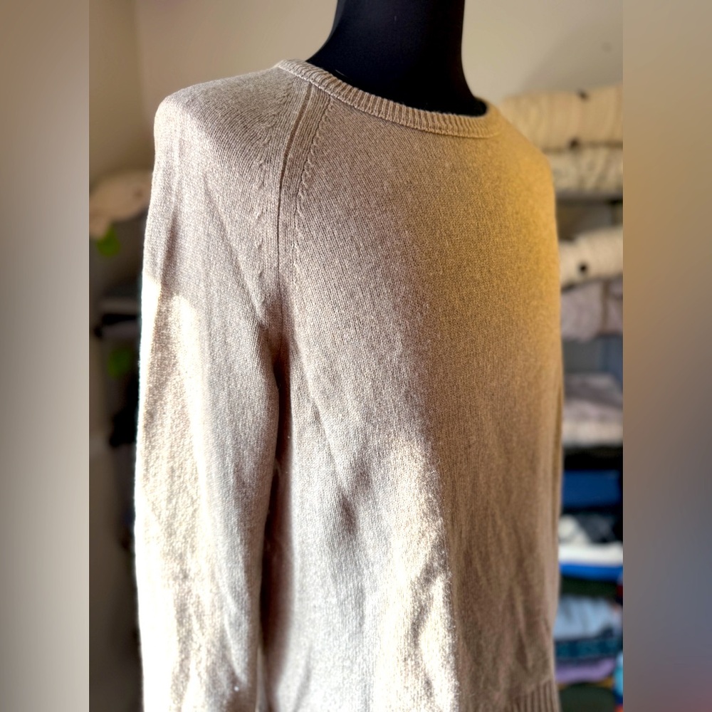 Men’s Outerknown Cashmere95/Wool5 Blend Crewneck, L, Oatmeal.